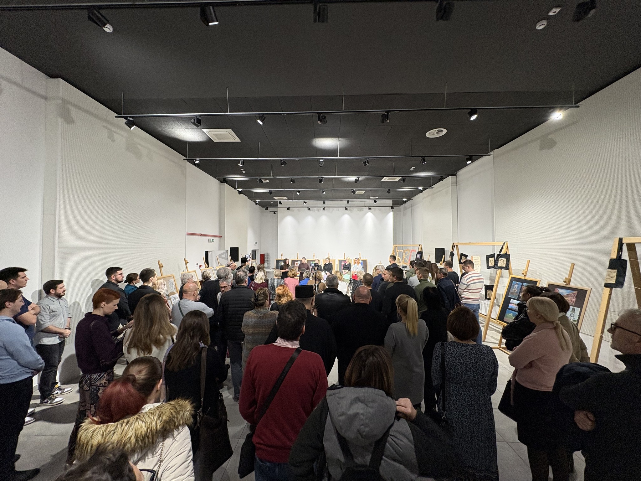 „СЛИКЕ ДУШЕ“